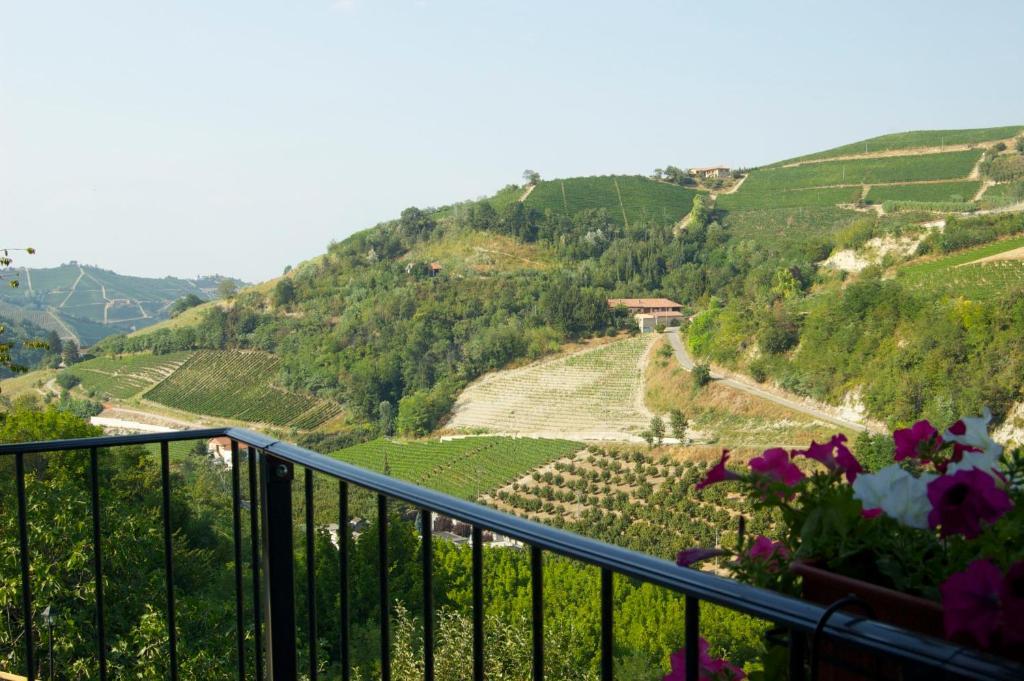 B&B Mario & Mario Trezzo Tinella Экстерьер фото